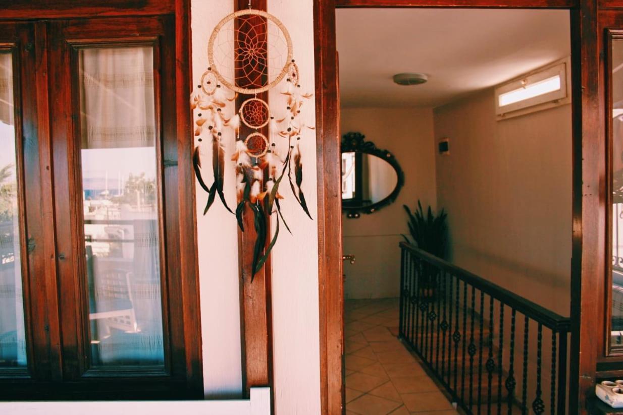 La Luna Hostel Бодрум Екстер'єр фото