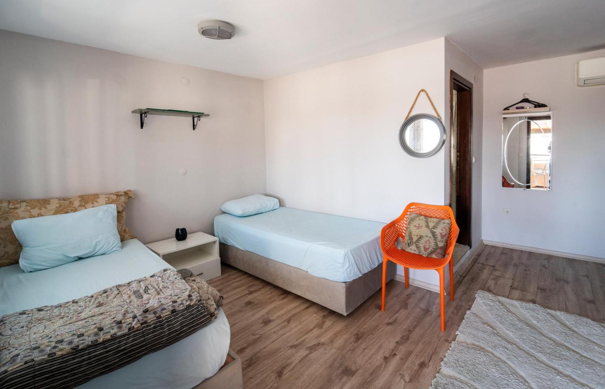 La Luna Hostel Бодрум Екстер'єр фото