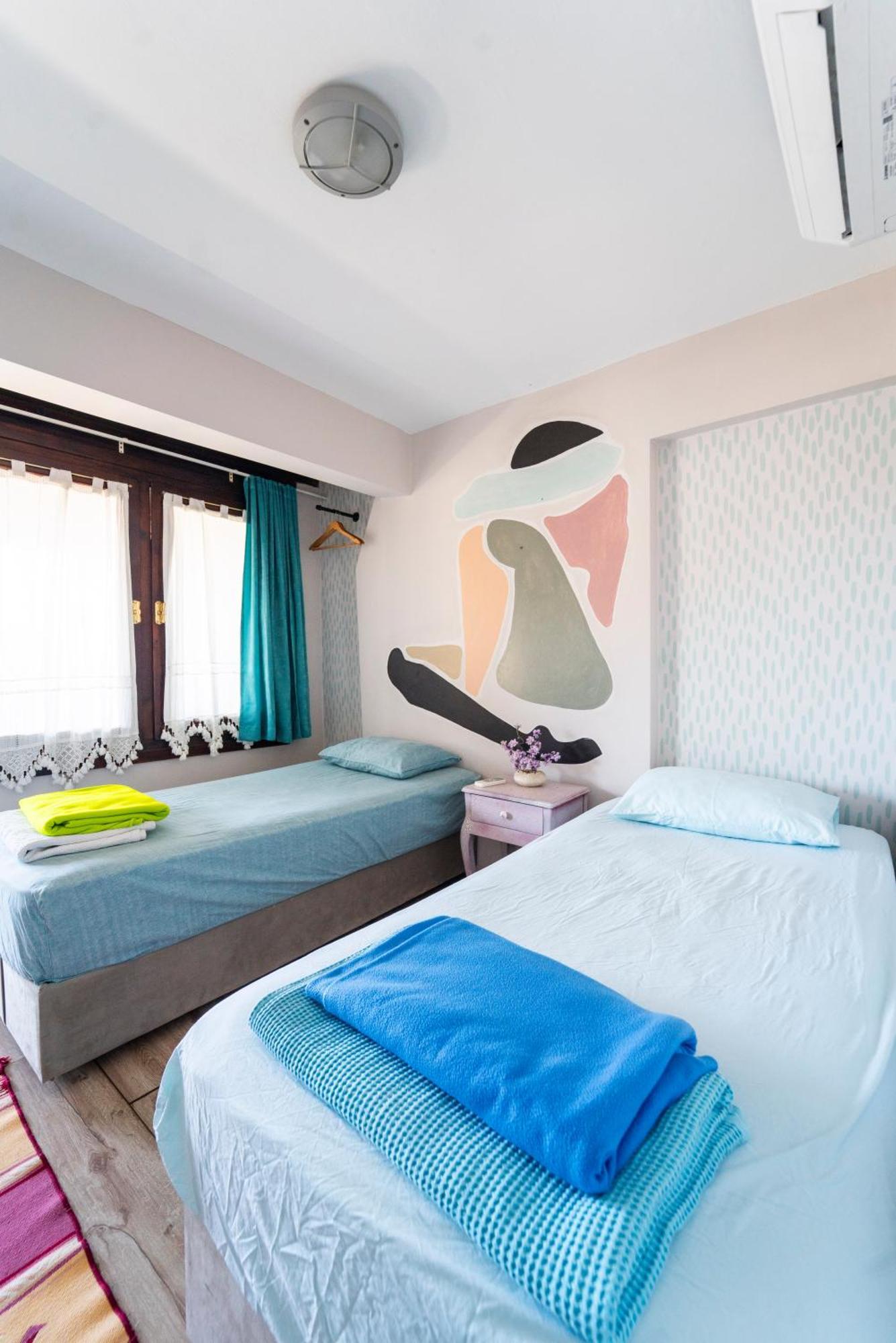 La Luna Hostel Бодрум Екстер'єр фото