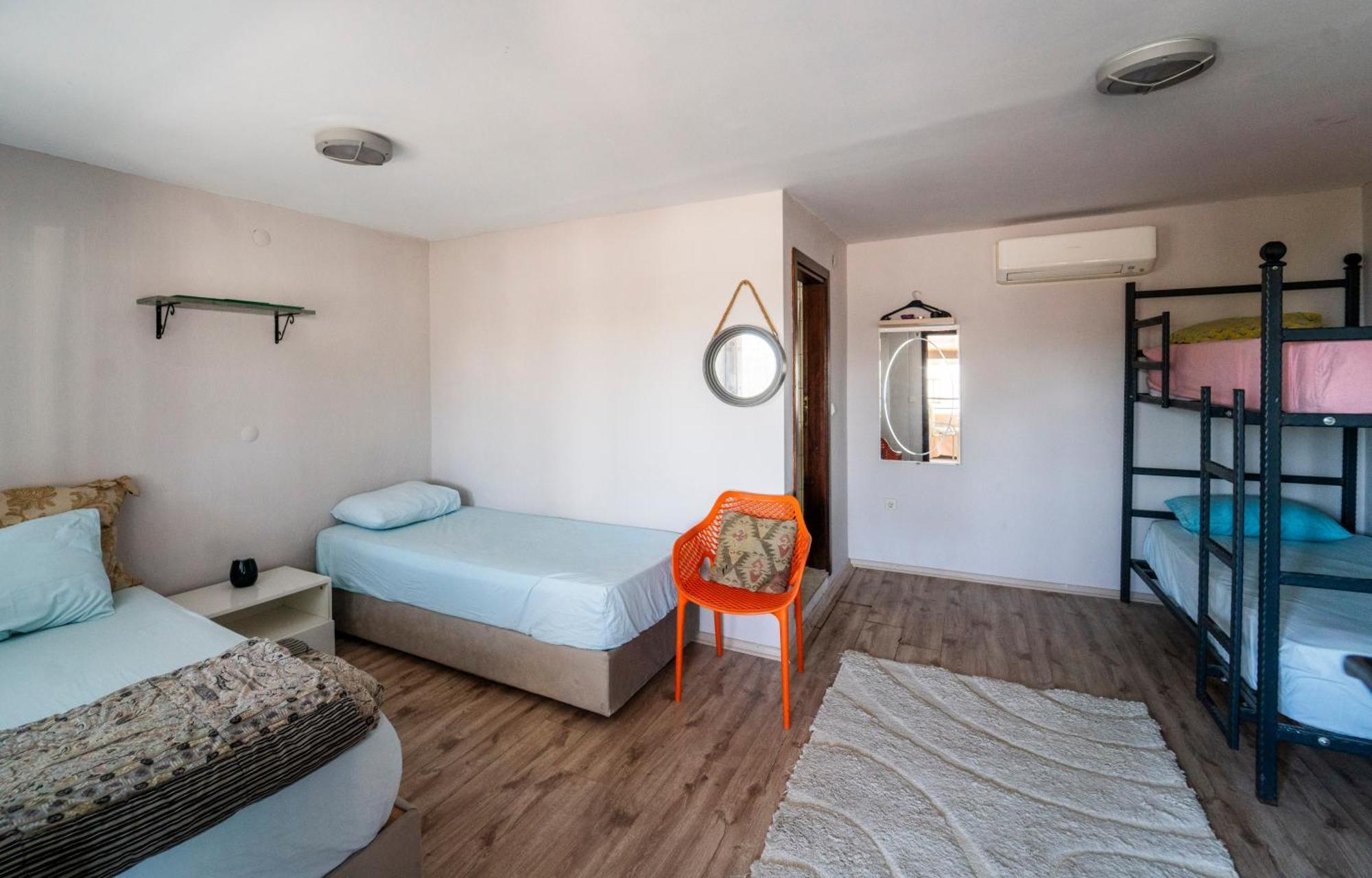 La Luna Hostel Бодрум Екстер'єр фото